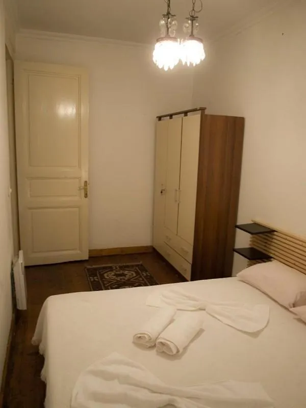 Historical 135 Sqm Apartment Near Galata Tower Istanbul