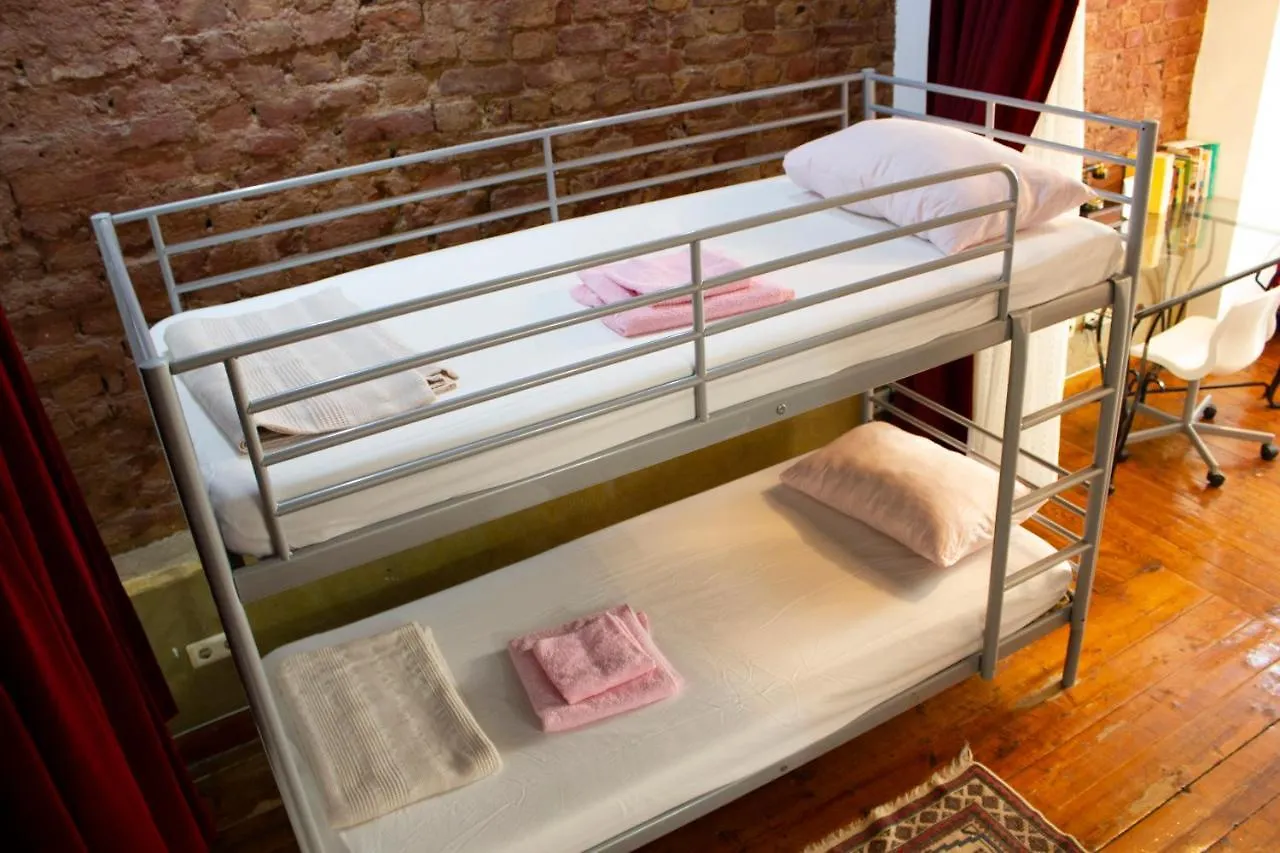 Historical 135 Sqm Apartment Near Galata Tower Istambul