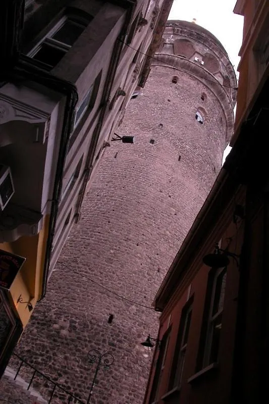 Historical 135 Sqm Apartment Near Galata Tower Istanbul